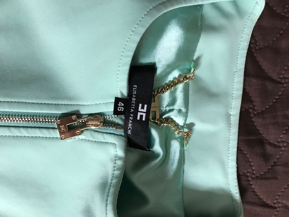 Дамски костюм Elisabetta Franchi