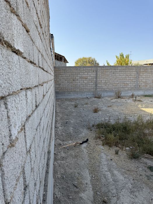 3 sotih yer maydoni sotiladi