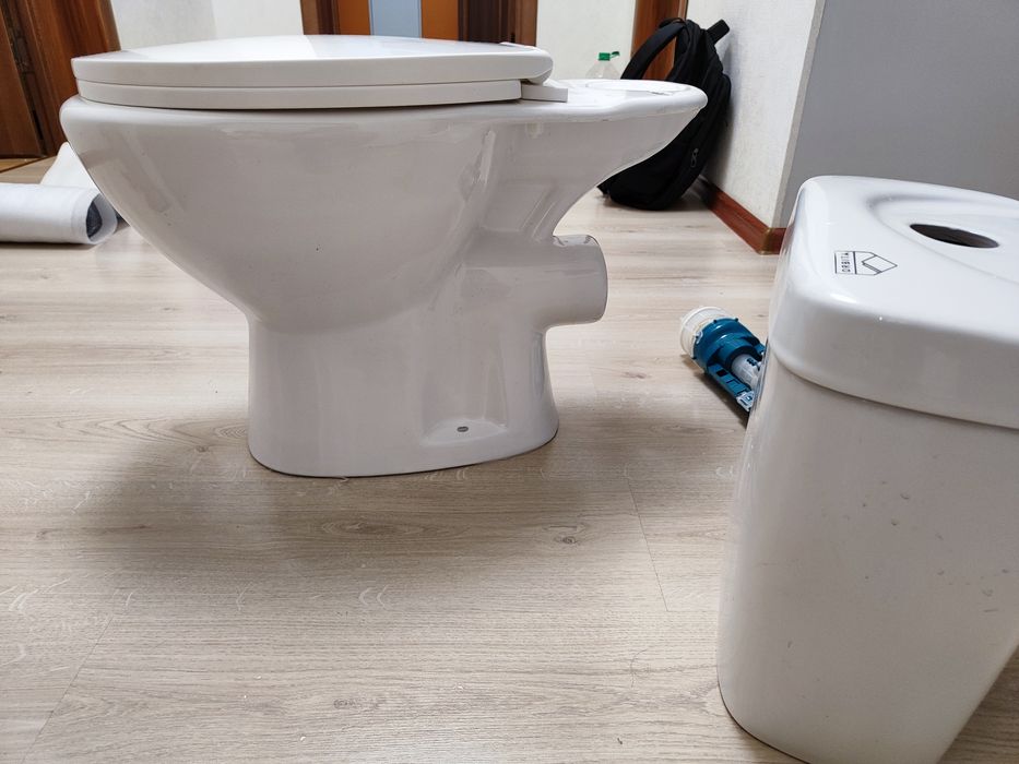 Унитаз б/у в отличном состоянии