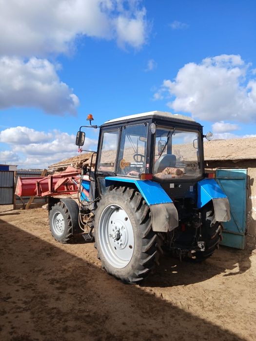 Трактор колесный Беларус 82.1