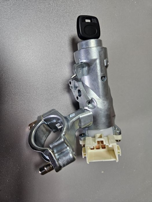 Продам замок зажигания