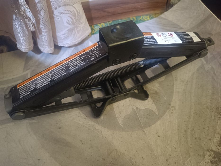 Домкрат сотилади холати идеал