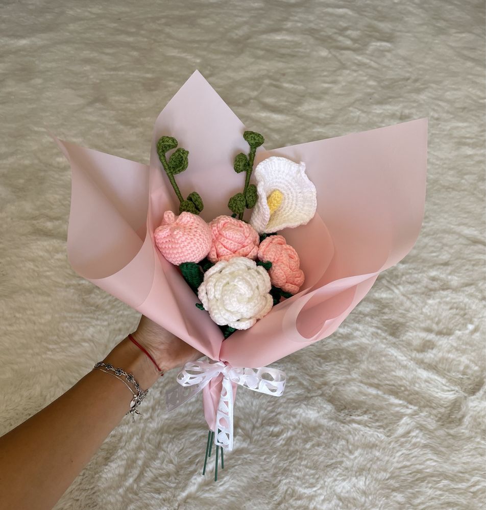 Buchete de flori croșetate pentru Valentine’s Day Campina • OLX.ro