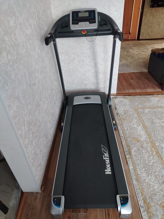 Продам беговую дорожку