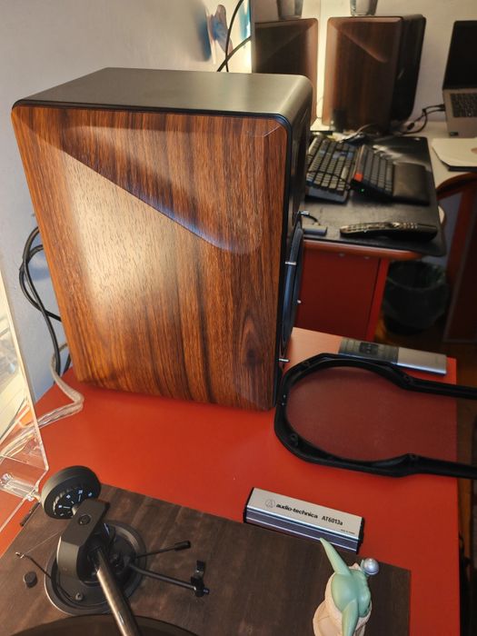 Edifier S3000 PRO + DAC SMSL RAW-MDA1 in stare impecabila atât tehnic cat și cosmetic. Ținute  la volum  încet.
