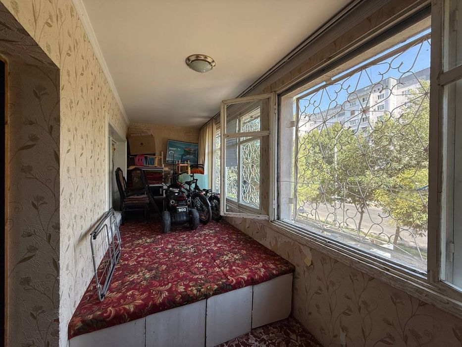 3 ком квартира янгихайот.