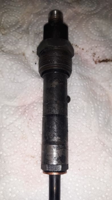 De vanzare doua injectoate