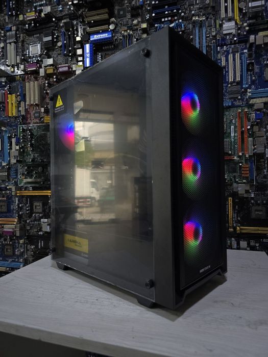 Компьютер для игр/i7/ssd128/RX 580 8/HDD500/OZU8
