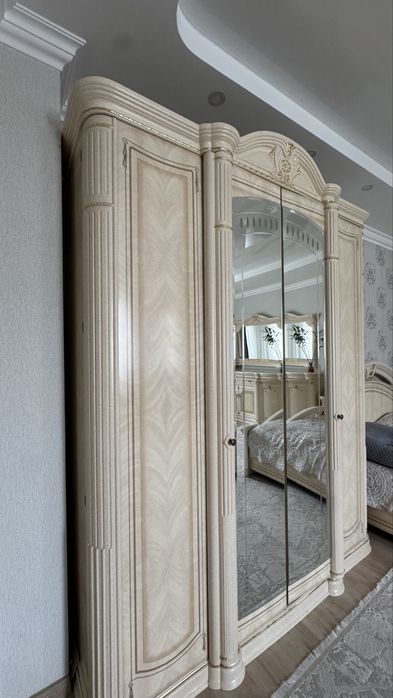 Мебельный гарнитур