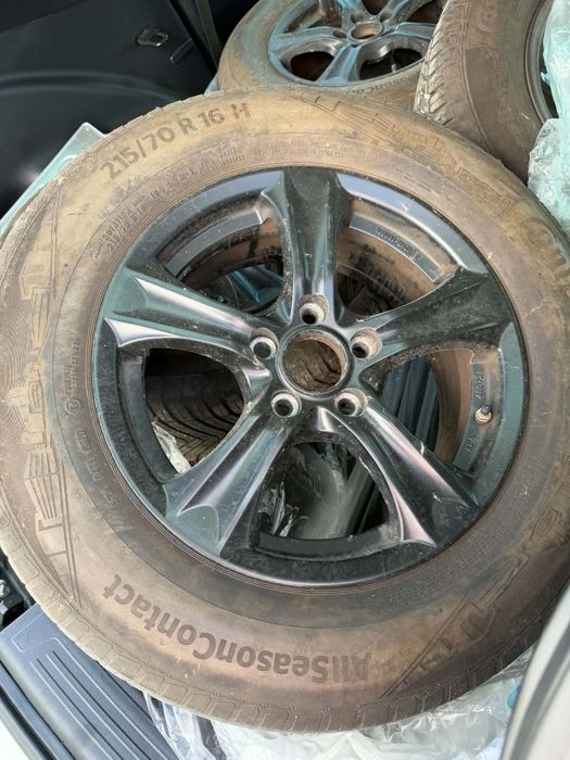 Jante originale Hyundai pe 16"