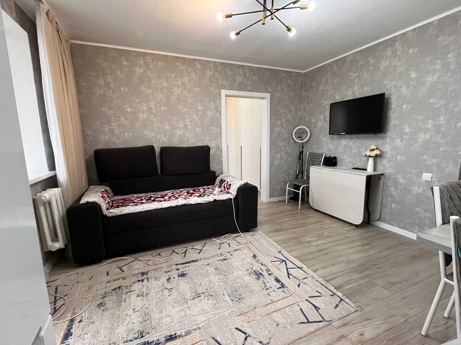 Продам 2 ком квартиру