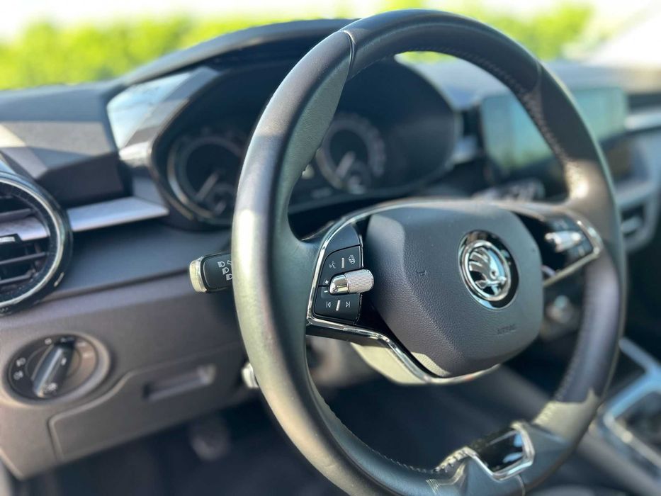 Skoda Fabia 1.0 TSI,11.2022, 110cp,Factura 8600euro+TVA deductibil,RAR, garantie tehnica