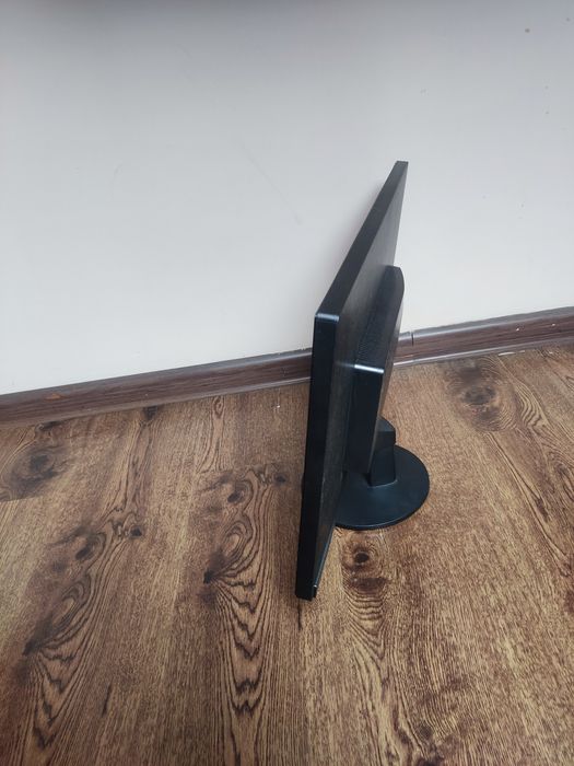 Монитор LSD Full HD 19'