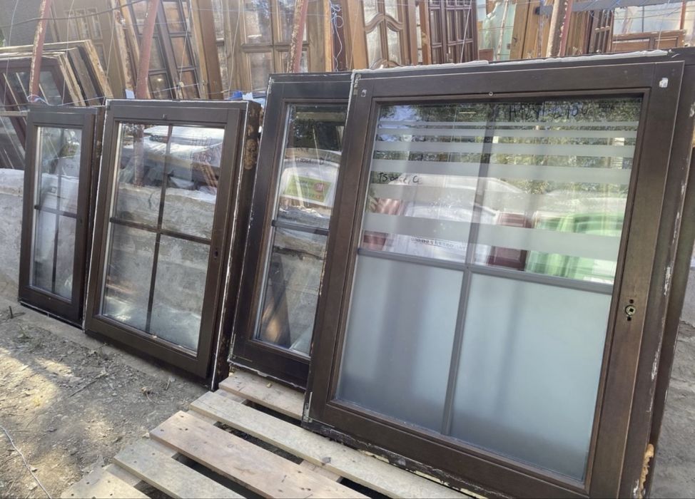 Ferestre lemn termopan sprosuri H 157 x L 85/108 Germania