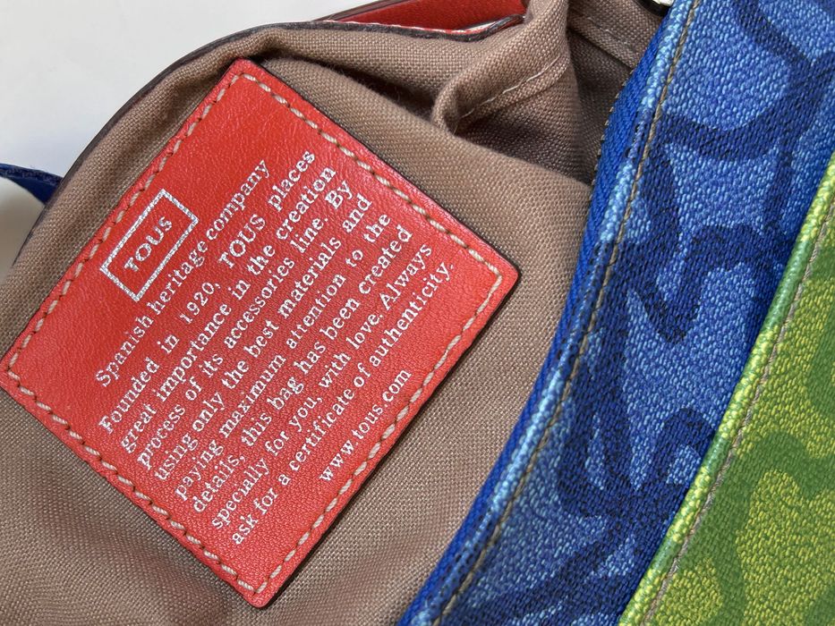 TOUS цветна интересна чанта за през рамо