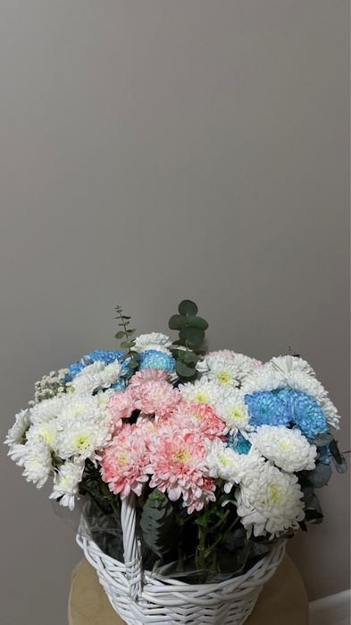 Срочно продаю цветы свежие