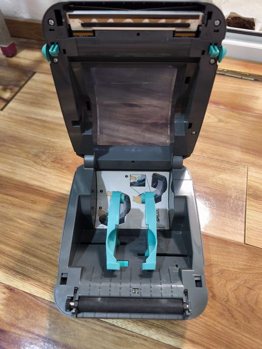 Imprimanta Termica Laser ZEBRA GK420d