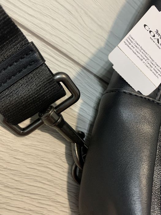 Продам новую сумку от COACH