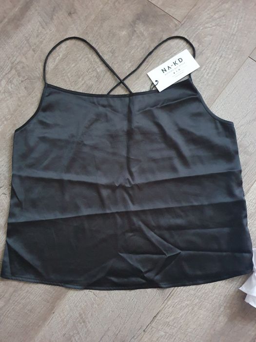 Tricouri sport Puma, Converse si topuri elegante marimea M, noi