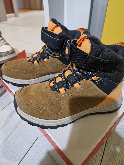 Детски зимни боти