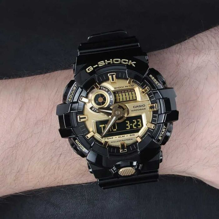 Нов часовник Casio G-Shock GA-710GB-1AER - гаранция