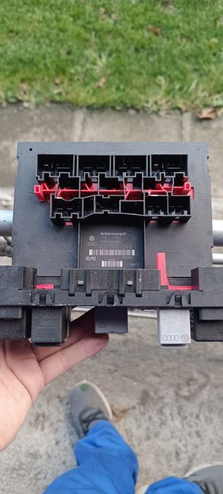 Части от GOLF 5 2.0 TDI