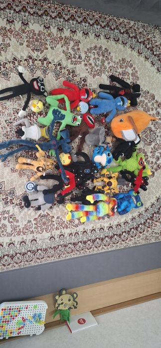 Продаются игрушки
