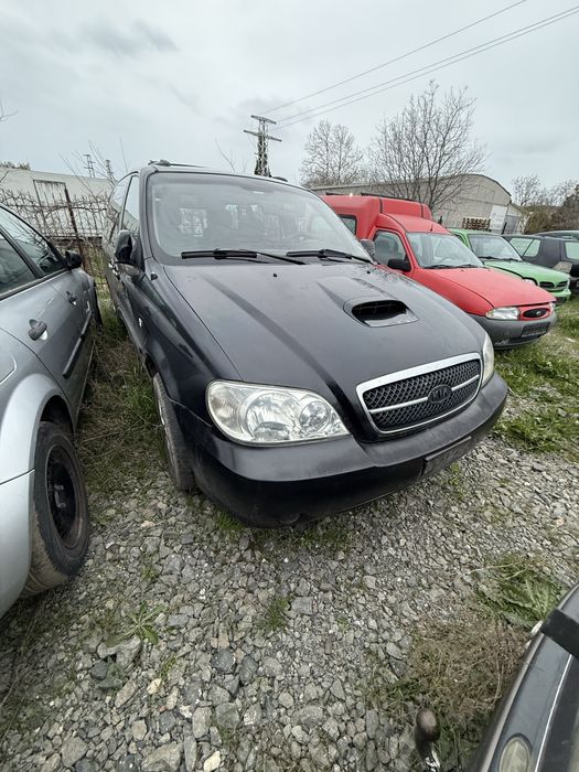 Kia Carnival 2.9 crdi 142 ph 2004 g на части