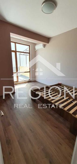 Дава се под наем Тристаен апартамент в Варна, Електрон - 85 кв.м за 648.21 € - Снимка #8