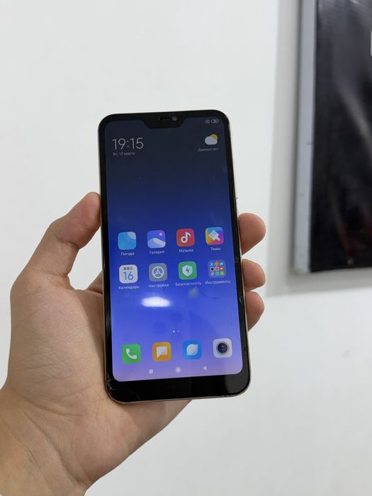 Redmi 6 Pro 32gb срочни сотилади
