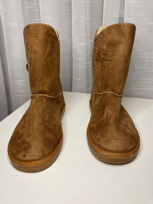 Cizme dama UGG noi nr. 37
