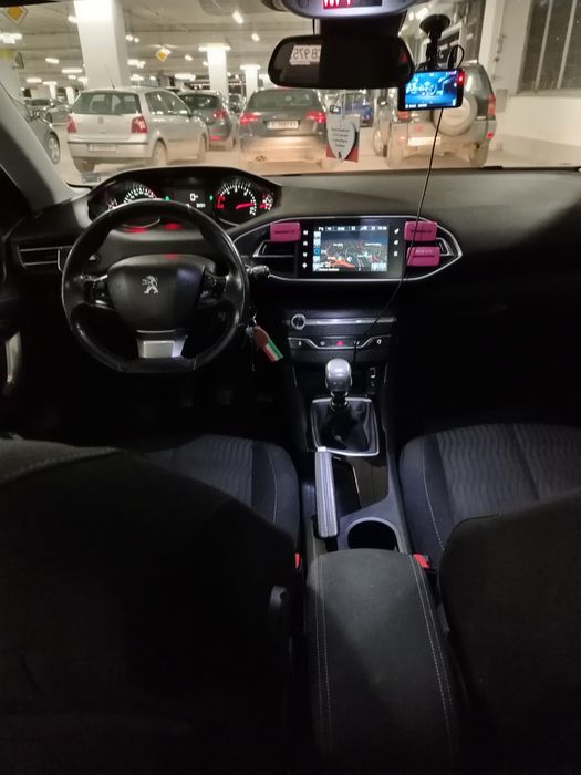 Peugeot 308 1.6 BlueHDi