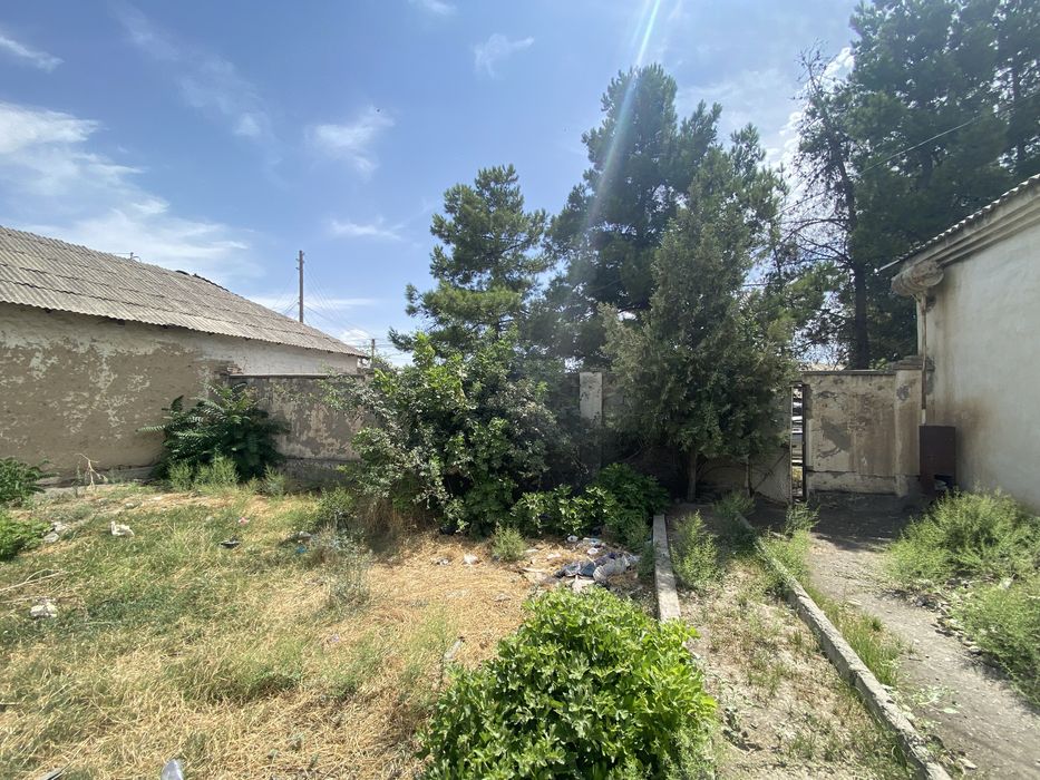 Yer sotiladi 15 sotix SHAHRISABZ stansiya