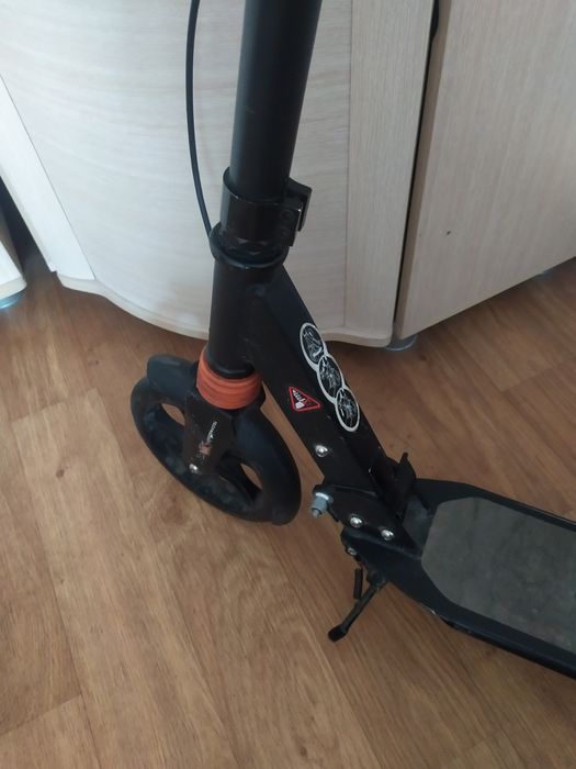 Продам самокат не электрический