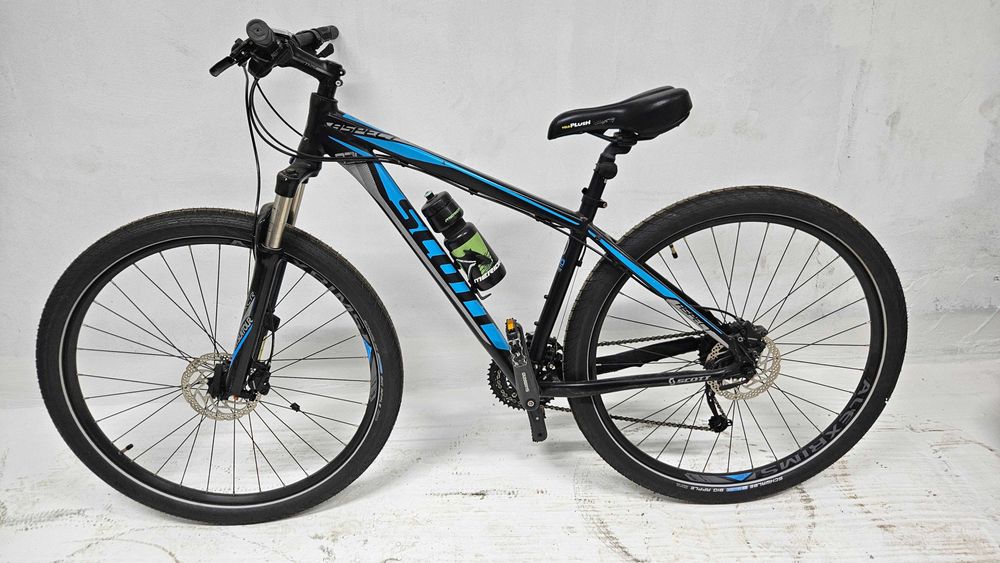 Bicicleta SCOTT Aspect 930 cadru M 29" impecabila ca nouă