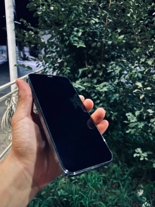 iphone 12 pro max sotiladi ideal holatda
