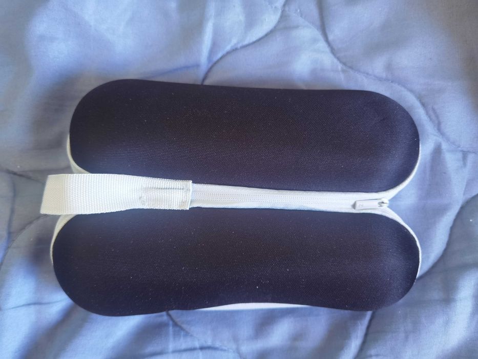 Черен калъф за чадър