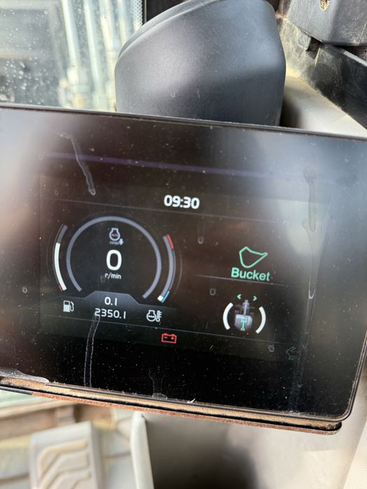 Excavator Volvo ECR50F an 2021 ore 2300 senile nefolosite service facu