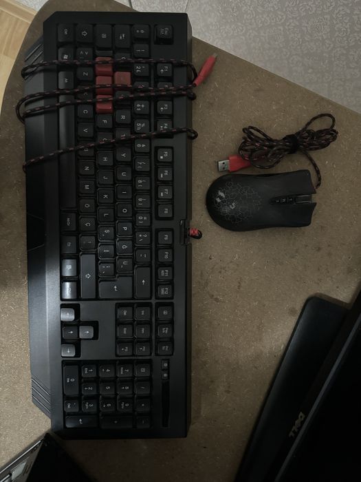 Компьютер и комплектующие к нему