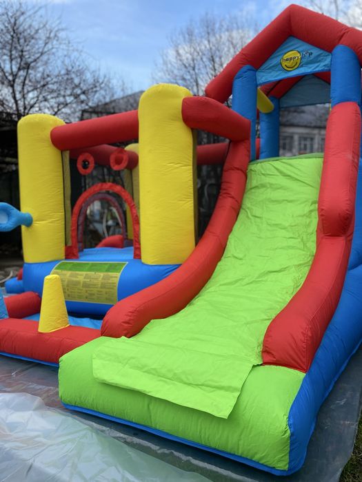 Tobogan gonflabil de închiriat