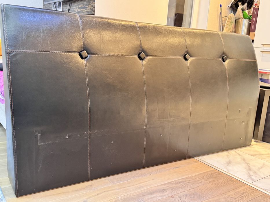 Подголовник для двуспальной кровати