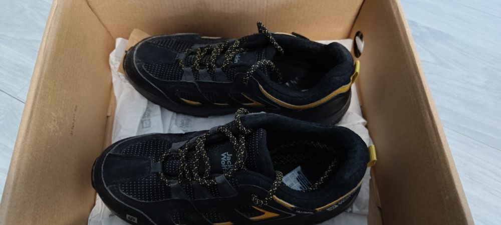 Jack Wolfskin туристически обувки