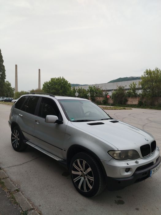 BMW X5 e53 face 218 kc