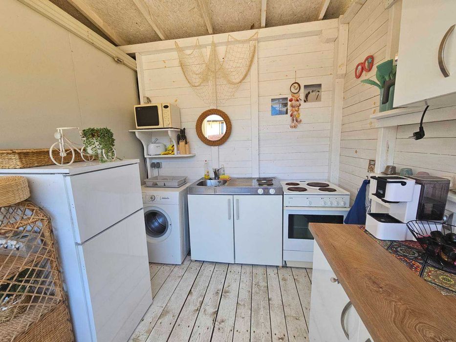 Бунгало Тропикана Къмпинг Оазис , село Лозенец