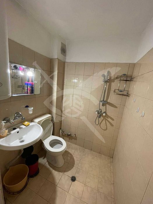 Дава се под наем Двустаен апартамент в Варна, ХЕИ - 60 кв.м за 375 € - Снимка #3