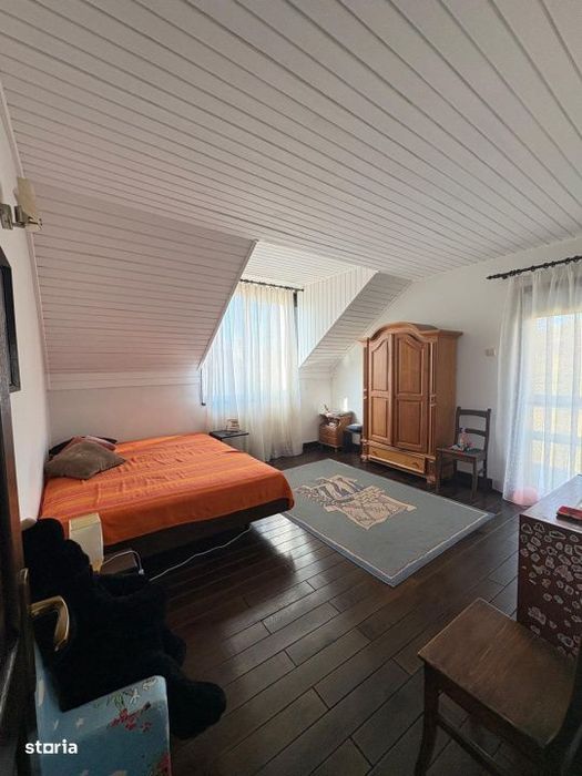 Vila D+P+M cu piscina si sauna, 5 camere, 290 mp, teren 15 ari, panora