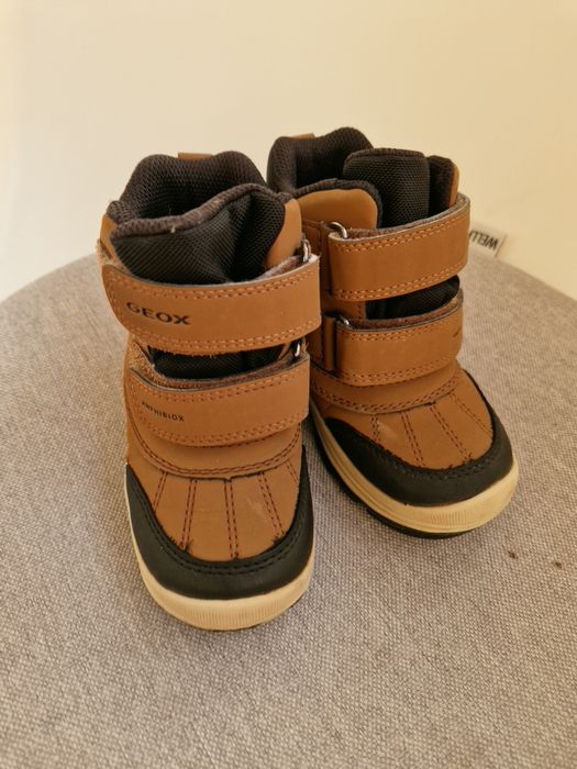 Ghete Geox marimea 23