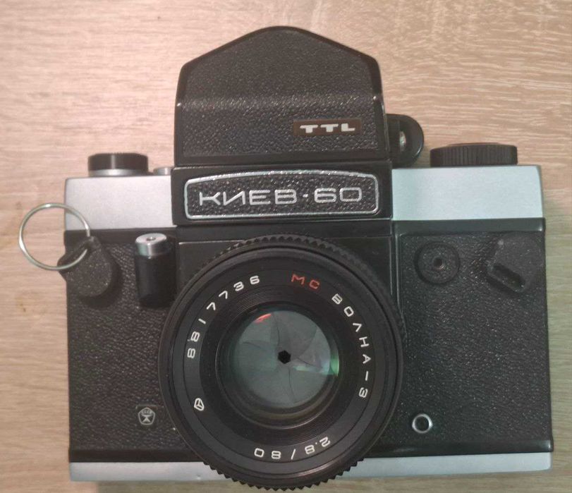 фотоаппарат Киев-60 + МС Волна-3