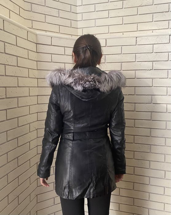 Демисезонная куртка