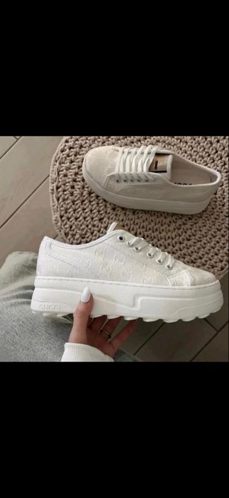 Дамски кецове G*cci на платформа